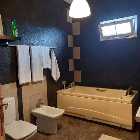 Grande Maison Rurale 度假居 Tuineje